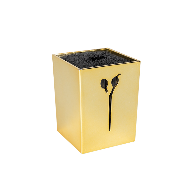 Gold scissors stand,1,LilaCare Bulgaria